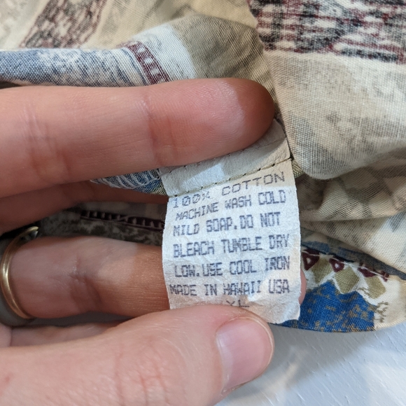 Royal Hawaiian Creations shirt Men’s XL Sea Turtle Short Sleeve Button Up. - Picture 5 of 5